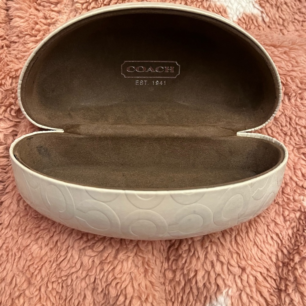 Coach Ivory Patent Leather Hard Clamshell Glasses Case Sunglasses